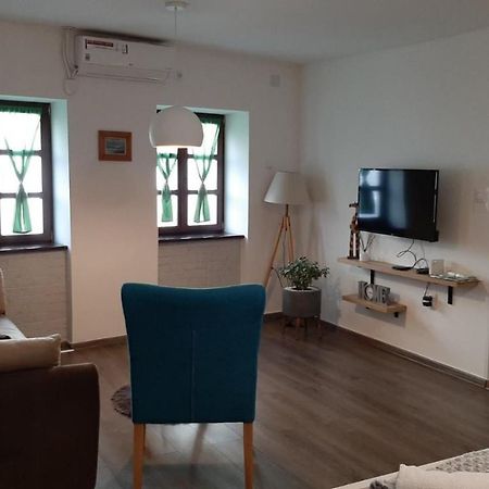 Апартаменти Bed&Bike Сремськи Карловци Екстер'єр фото