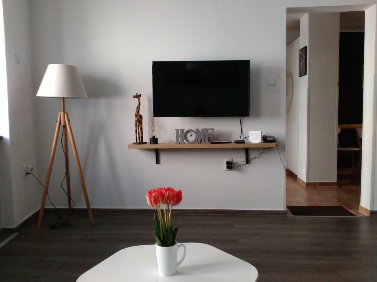 Апартаменти Bed&Bike Сремськи Карловци Екстер'єр фото